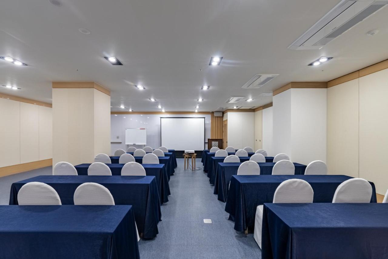 L&L Central Hotel Jeju Exterior photo
