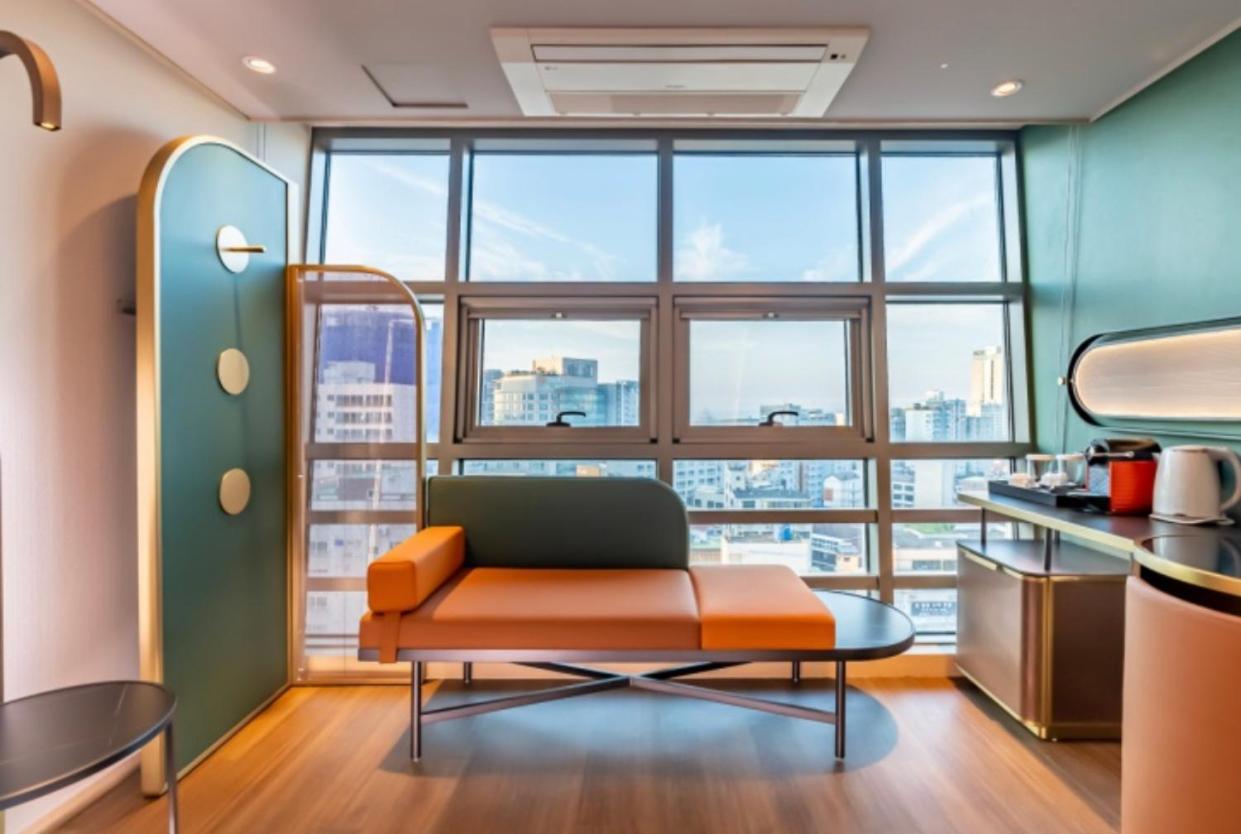 L&L Central Hotel Jeju Exterior photo